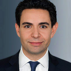 Roberto  J. Gonzalez